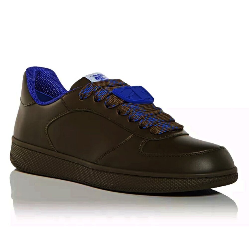 Burberry Men's Terrace Low Top Leather Sneakers in Loch Size 46 (MSRP $820)